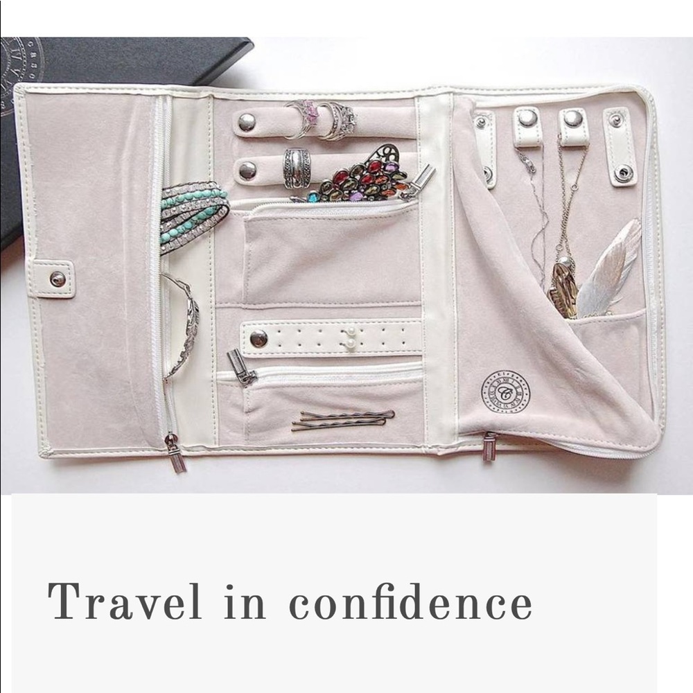 Vegan Leather Jewellery Travel Wallet